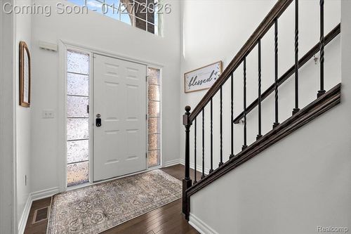 43149 Wilderness Dr, Canton, MI, 48188-5023 | Card Image