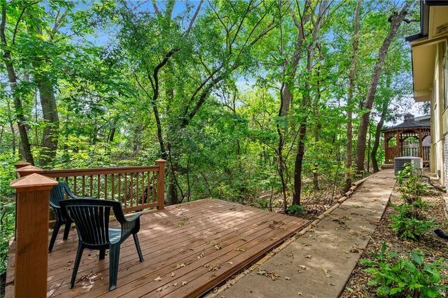 Back deck/ patio. | Image 23