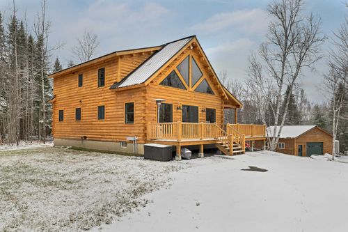 22 Crystal Ave, Jefferson, NH, 03583-6625 | Card Image