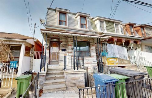 36 Mitchell Ave, Toronto, ON, M6J1B9 | Card Image