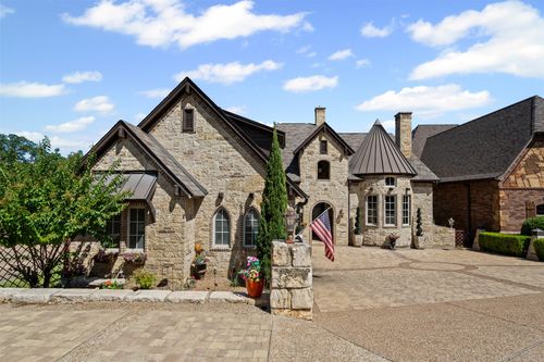 48 Cypress Ct, Trophy Club, TX, 76262-5571 | Card Image