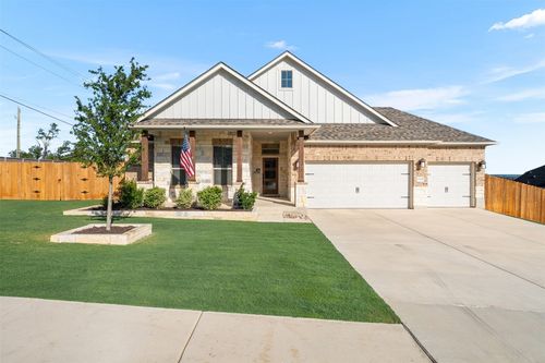 1860 Meadow Crest Dr, Salado, TX, 76571-2211 | Card Image