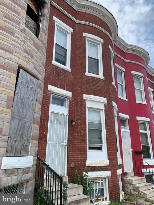 2305 Orem Ave, BALTIMORE, MD, 21217-1920 | Card Image