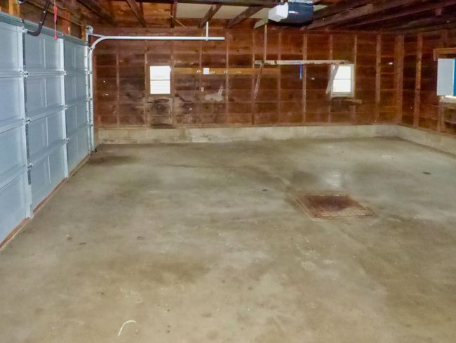 garage interior a | Image 31