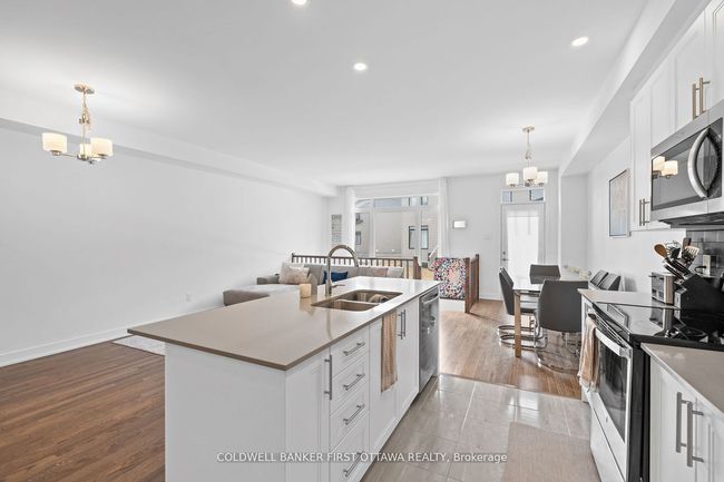 4010 Jockvale Rd, House attached with 3 bedrooms, 3 bathrooms and 1 parking in Nepean ON | Image 15