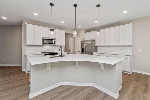 12840 Sawyer Ln, Rogers, MN, 55374-6020 | Card Image