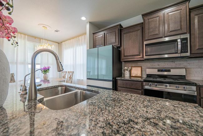 7009 Mcpherson Ln, House other with 3 bedrooms, 2 bathrooms and 2 parking in Midland TX | Image 62
