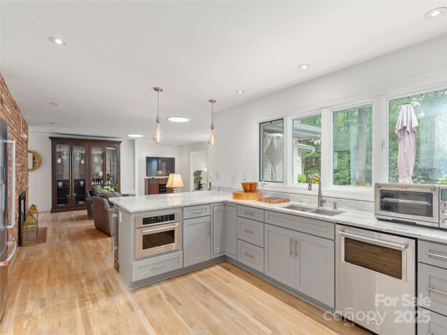 Kitchen looking at Family Room | Image 9