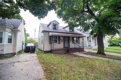 20116 Stoepel Street, Home with 3 bedrooms, 1 bathrooms and null parking in Detroit MI | Image 3