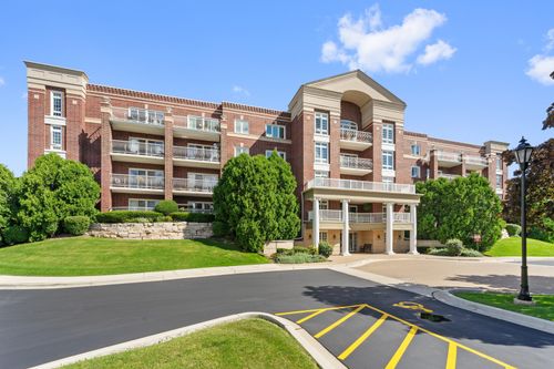 apt-405-7021 W Touhy Ave, Niles, IL, 60714-4361 | Card Image