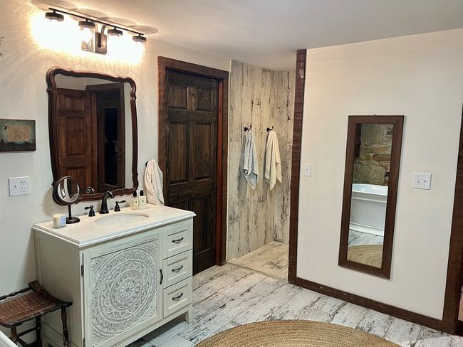 213 S Benner Hill Rd, Home with 3 bedrooms, 1 bathrooms and 1 parking in Bainbridge OH | Image 38
