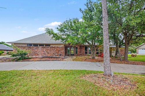 208 Camino Real W, Wylie, TX, 75098-8292 | Card Image