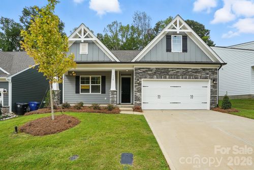 138 Prestwick Way, Mooresville, NC, 28115-0317 | Card Image