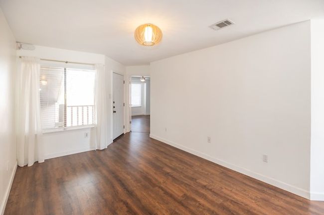 APT-128 - 1740 Timber Ridge Rd, Condo with 2 bedrooms, 2 bathrooms and 1 parking in Austin TX | Image 7
