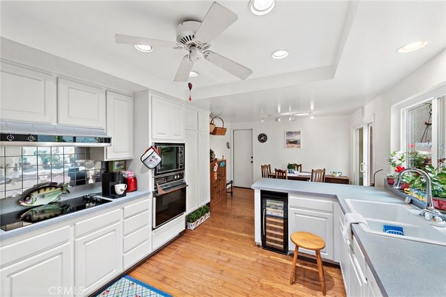 21 - 21 Rustling Wind, Condo with 4 bedrooms, 3 bathrooms and 2 parking in Irvine CA | Image 9