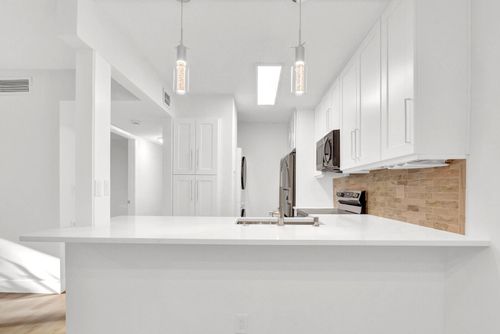 apt-19a-3402 Gardens East Dr, Palm Beach Gardens, FL, 33410-4961 | Card Image