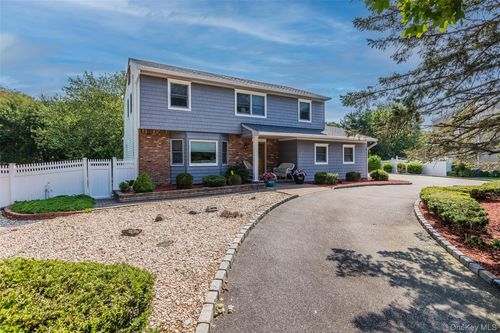 29 Lawrence Dr, Nesconset, NY, 11767-2811 | Card Image