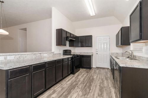 699 Fallow Ln, Alvin, TX, 77511-4255 | Card Image