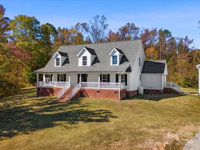 Rocking chair front porch | Image 1