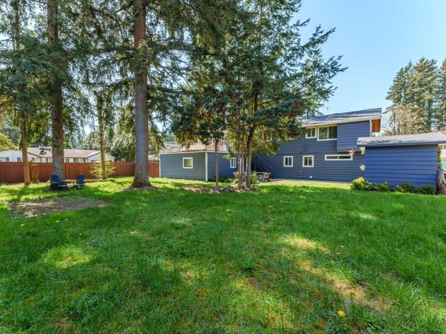 4012 204 B Street, House other with 5 bedrooms, 2 bathrooms and 8 parking in Langley BC | Image 34