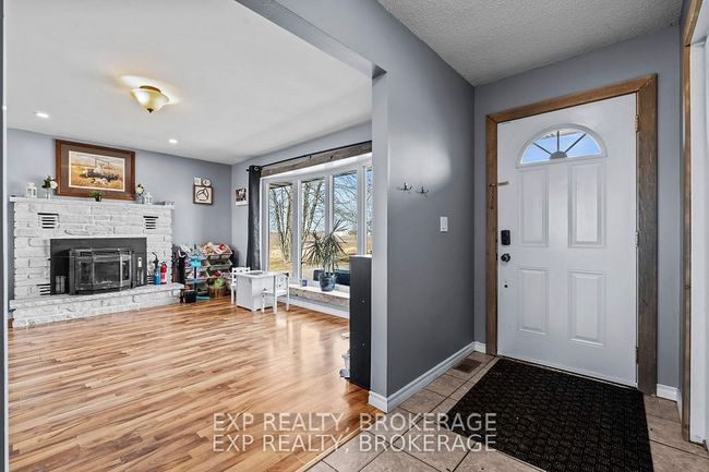 701 Highway 95 N/A, House other with 3 bedrooms, 2 bathrooms and 8 parking in Frontenac Islands ON | Image 6