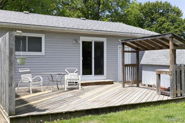 14 Dee St, House other with 3 bedrooms, 2 bathrooms and 2 parking in Moro IL | Image 23