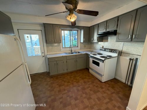 91 Columbus Ave, Pittston, PA, 18640-2424 | Card Image