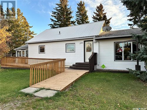 295 1st Ave W, Englefeld, SK, S0K2A1 | Card Image