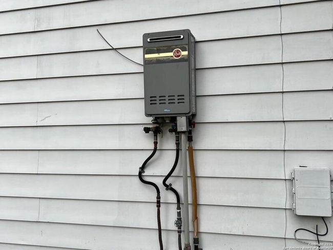 Tankless water heater | Image 15