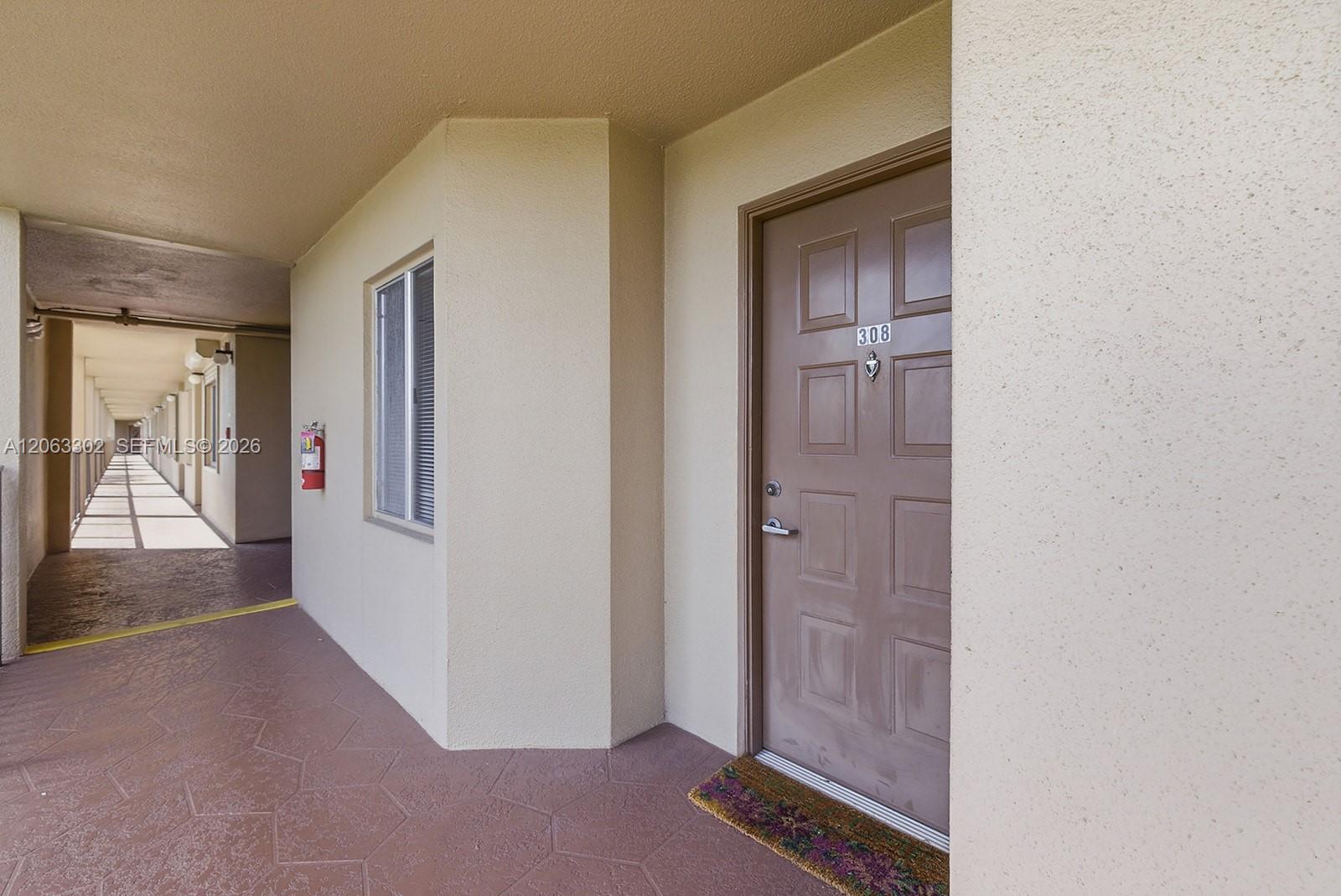 Residential in Pembroke Pines 4