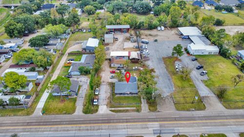 1008 Vista Rd, Pasadena, TX, 77504-1616 | Card Image