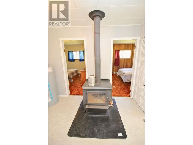 3970 Drive In Rd, House other with 2 bedrooms, 1 bathrooms and null parking in Houston BC | Image 22