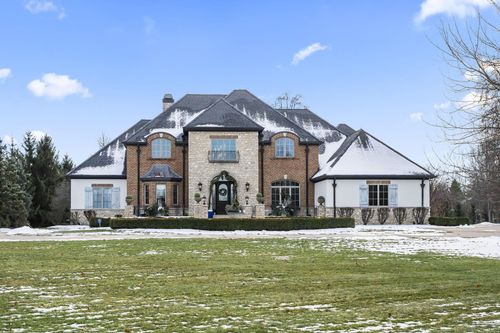 5335 Hoover Gate Ln, Westerville, OH, 43082-8018 | Card Image