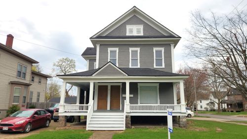 320 W Vine St, Kalamazoo, MI, 49001-2640 | Card Image