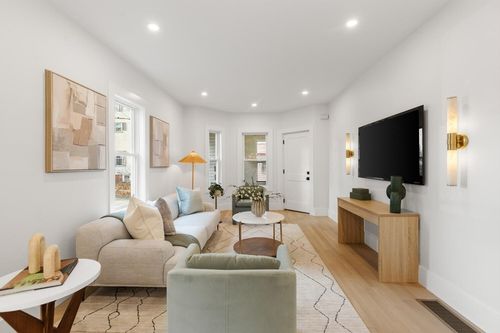 1-7 Bennett St, Medford, MA, 02155 | Card Image