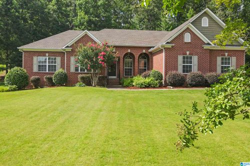 226 Thoroughbred Ln, ALABASTER, AL, 35007-8546 | Card Image