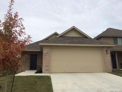 5827 Camier Cv, San Antonio, TX, 78218-4464 | Card Image