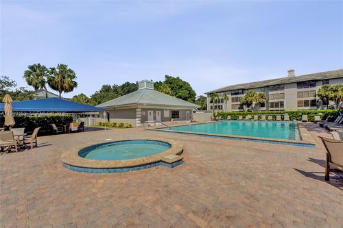 206-1526 Whitehall Dr, Davie, FL, 33324-6652 | Card Image