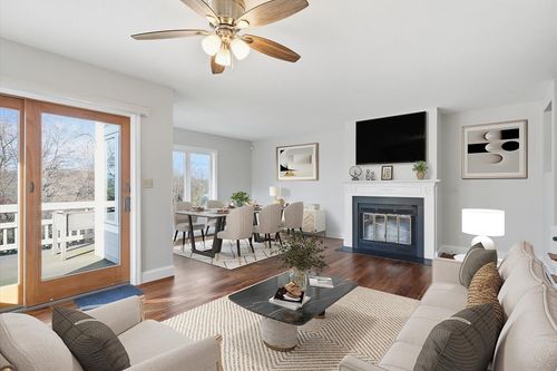 44-44 Landing Dr, Methuen, MA, 01844-5856 | Card Image