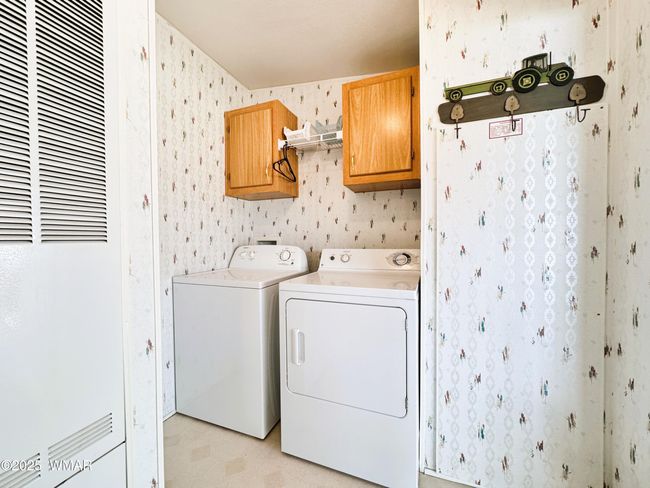 12 Laundry | Image 12