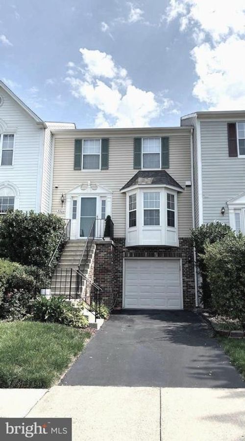 5505 Quail Ct, CLIFTON, VA, 20124-0903 | Card Image