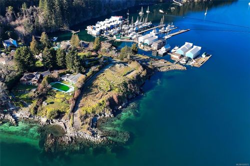 Lots A/B Kerr Dr, Duncan, BC, V9L5Y6 | Card Image