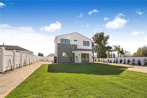 13457 Bradley Ave, Rancho Cascades, CA, 91342-7605 | Card Image