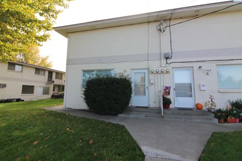 a-1707 W 7th Ave, Kennewick, WA, 99336 | Card Image