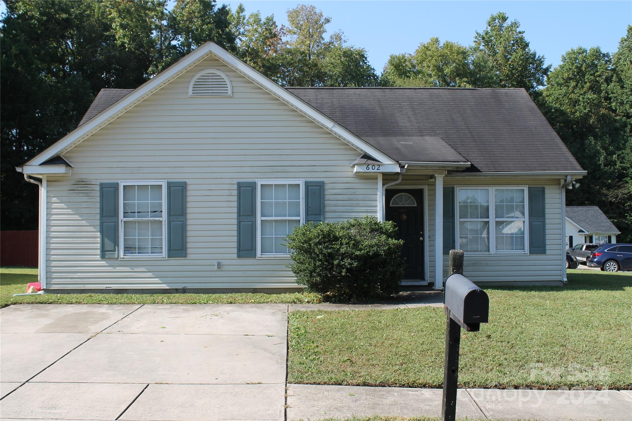 Gusty Ct, Charlotte, NC 28208