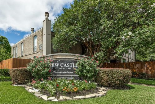 apt-536-4633 Wild Indigo St, Houston, TX, 77027-7044 | Card Image