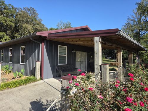 3830 Birdsong Rd, Camden, TN, 38320-6877 | Card Image