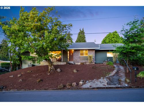 7507 Nw 16th Ave, Vancouver, WA, 98665-7111 | Card Image