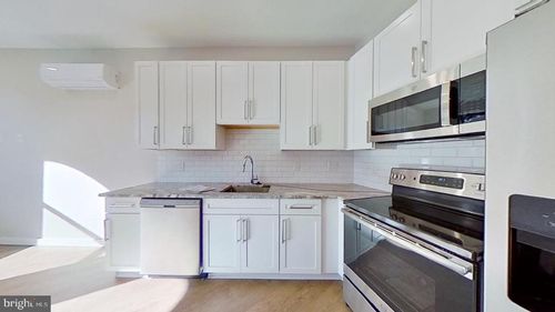 2f-3859 Lancaster Ave, PHILADELPHIA, PA, 19104-2394 | Card Image