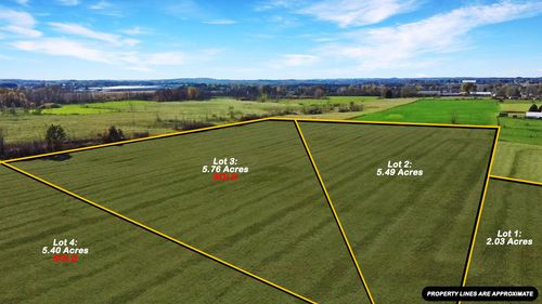 2 Preserve Ct, Plymouth, WI, 53073 | Card Image